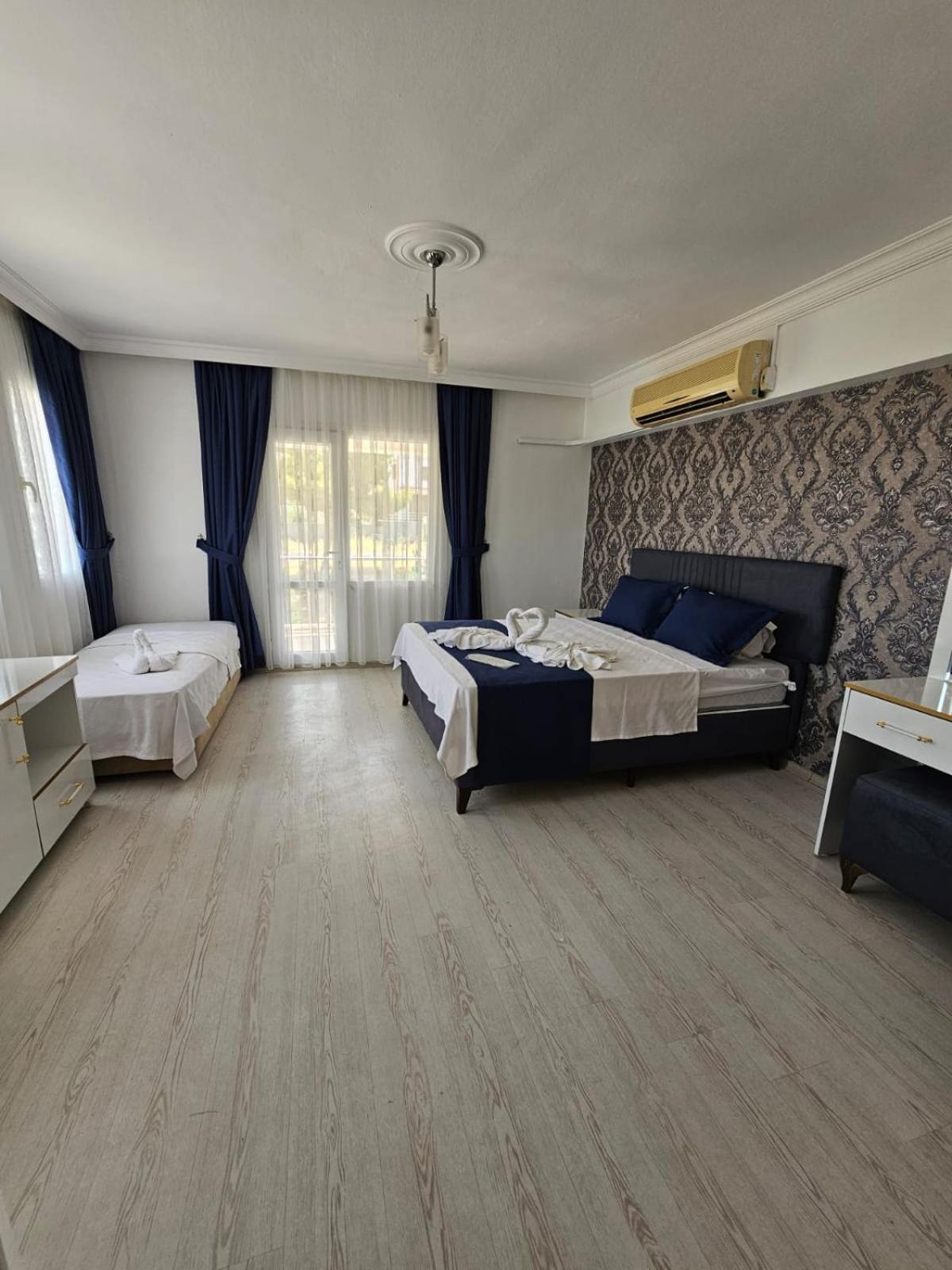 Yenifoca Ersan Hotel Экстерьер фото