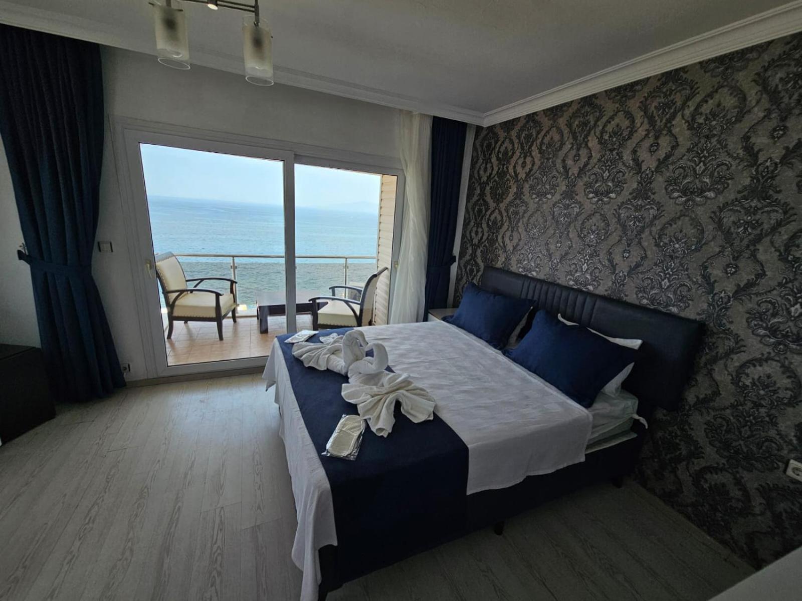 Yenifoca Ersan Hotel Экстерьер фото